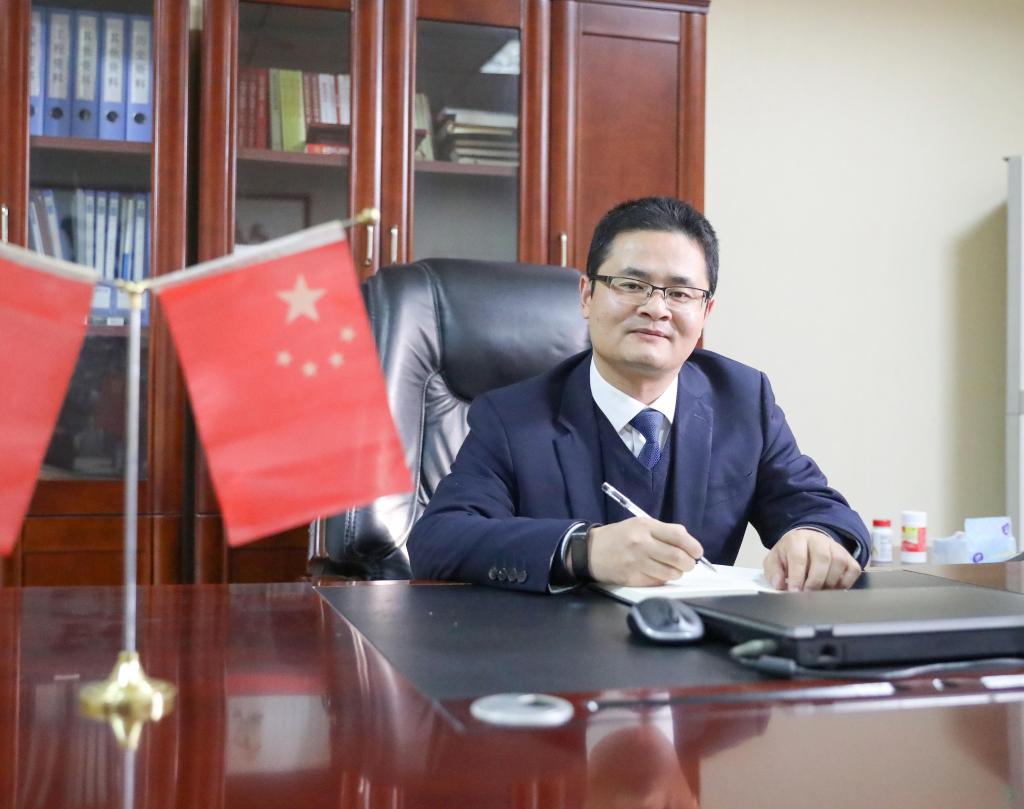 大学与企业并行 科技与财富共赢